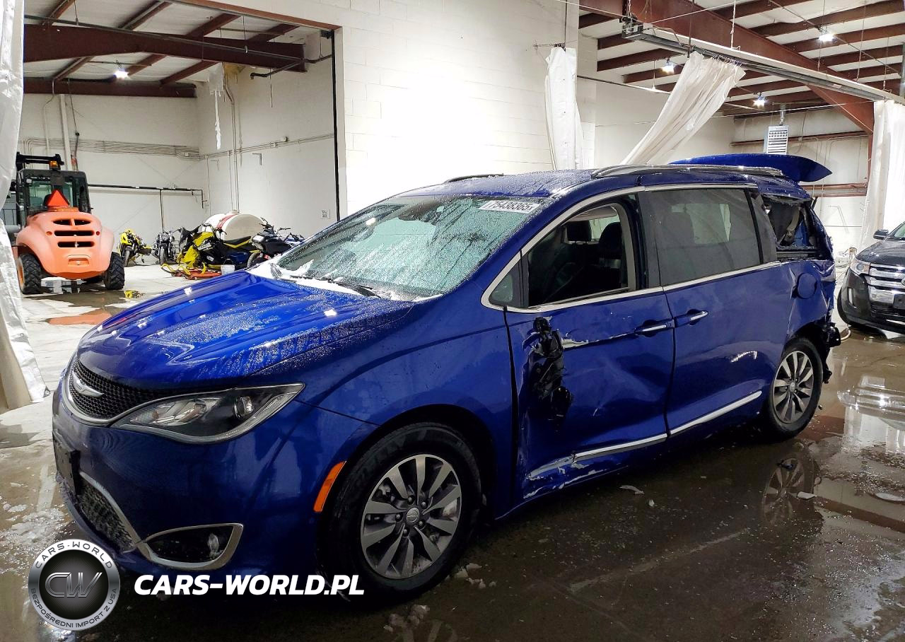 2019 Chrysler Pacifica Touring L Plus