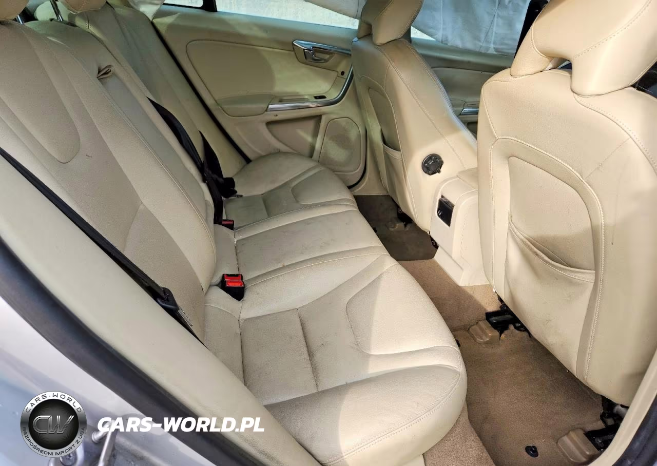 2015 Volvo S60 Premier VIN:YV140MFB0F1308980 - 10