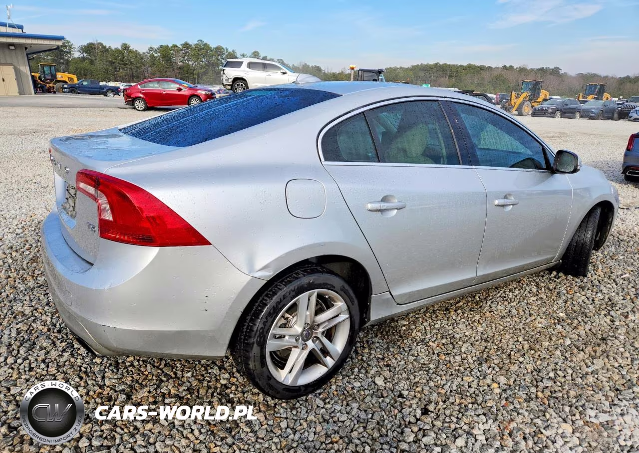 2015 Volvo S60 Premier VIN:YV140MFB0F1308980 - 3