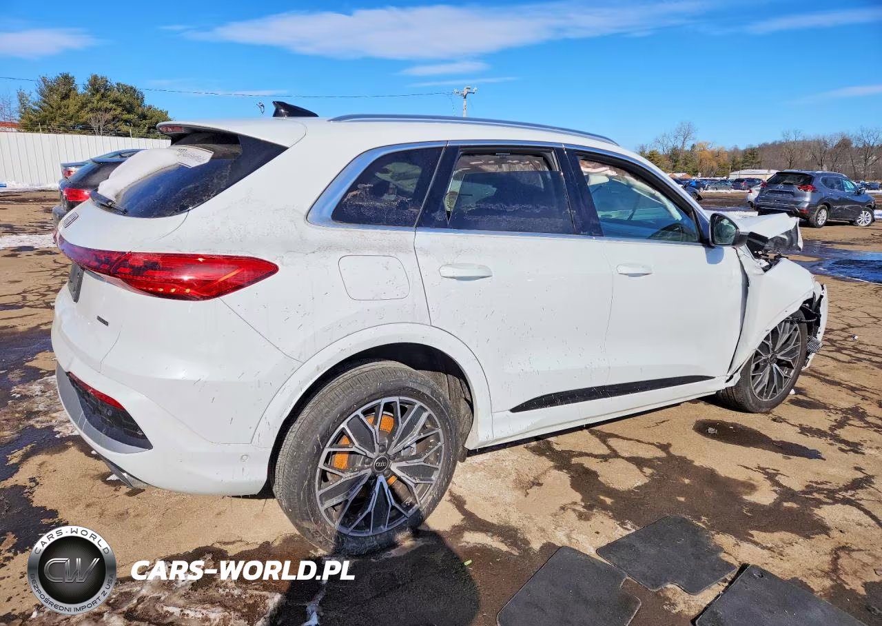 2025 Audi Q5 Premium Plus VIN:WA12AAGU3S2024878 - 3
