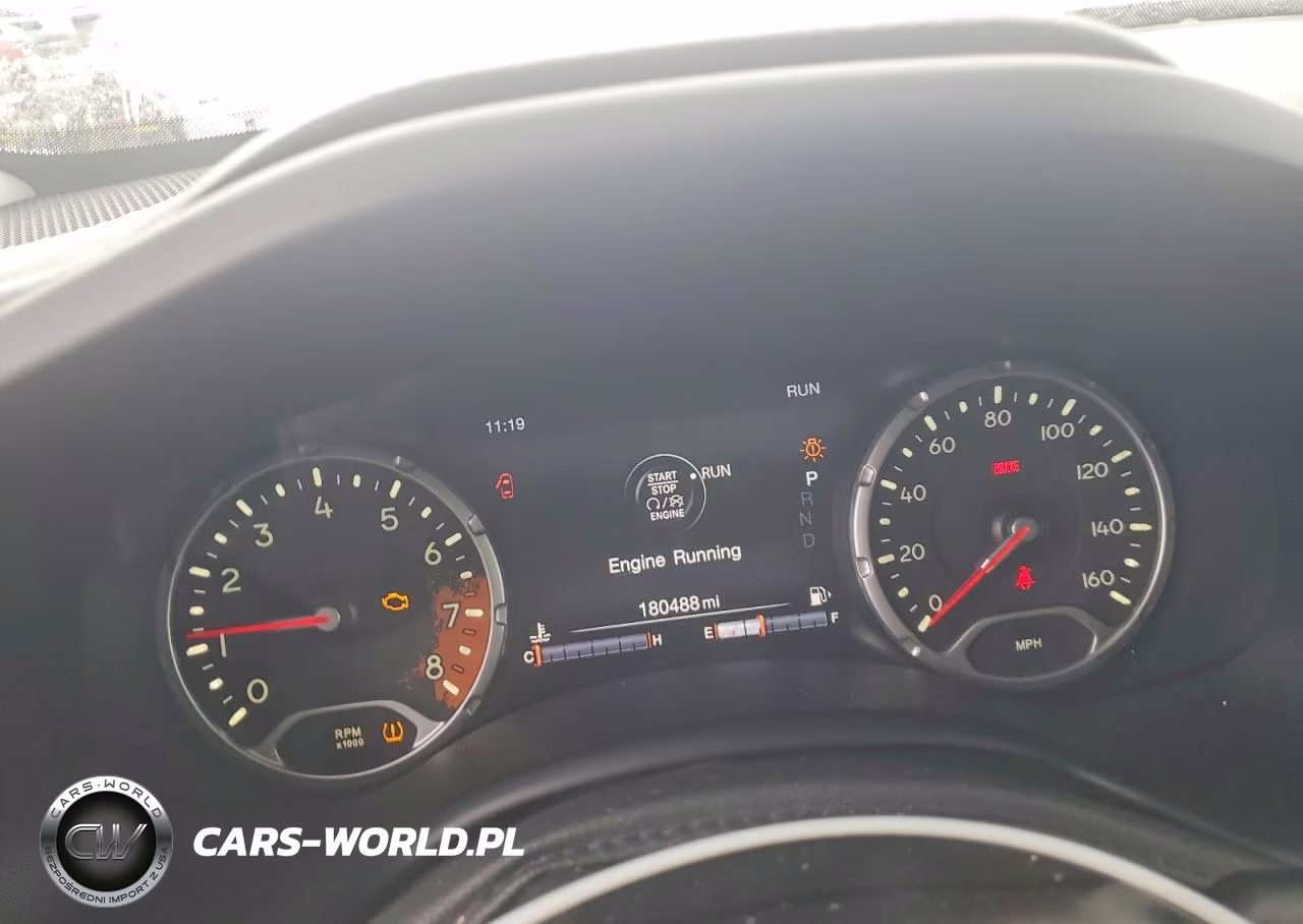 2016 Jeep Renegade Trailhawk VIN:ZACCJBCT3GPD19716 - 9