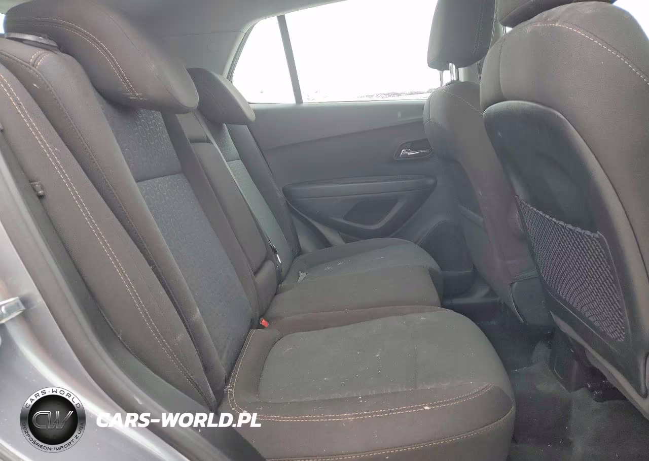 2020 Chevrolet Trax Ls VIN:3GNCJKSB1LL156759 - 10
