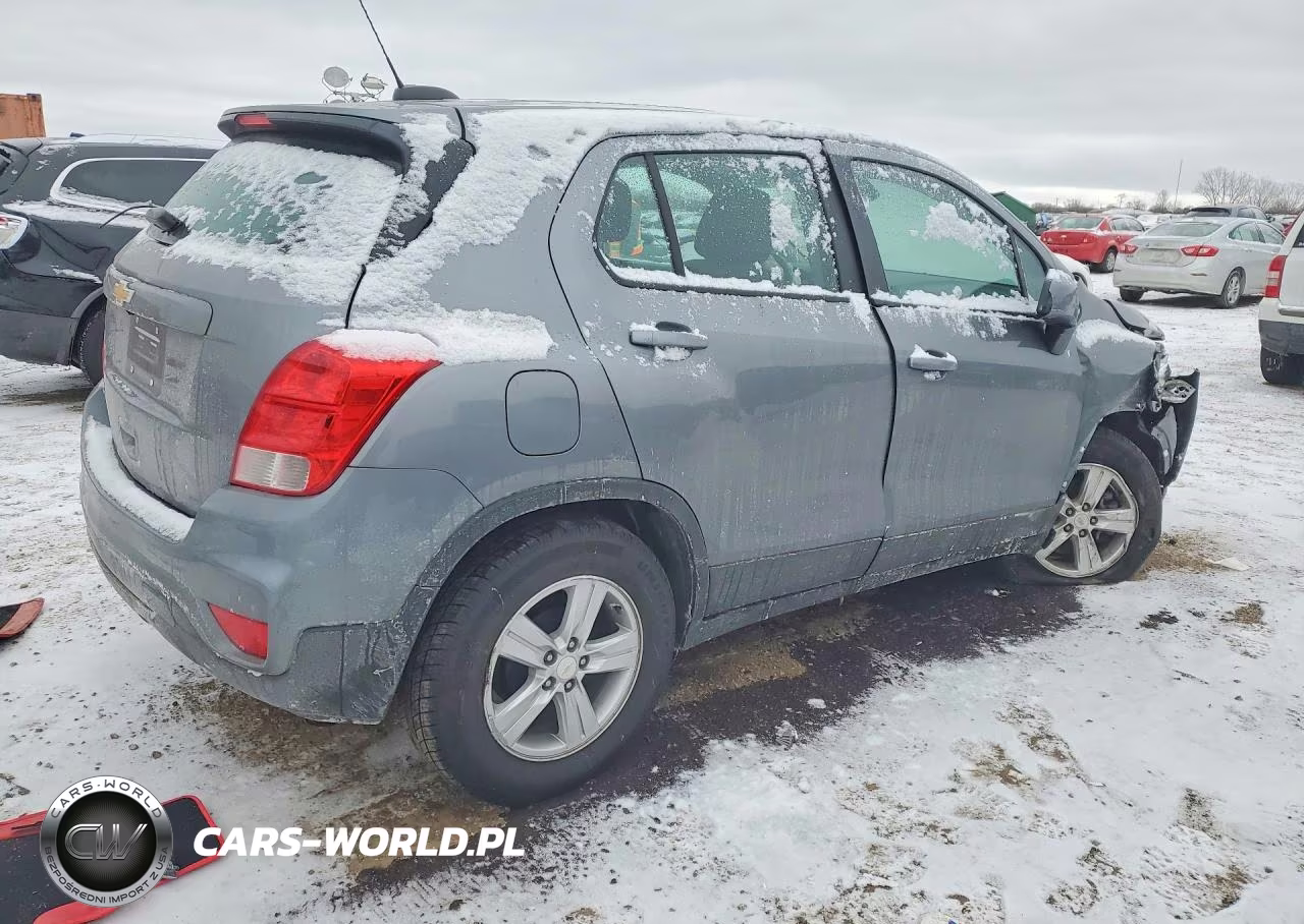 2020 Chevrolet Trax Ls VIN:3GNCJKSB1LL156759 - 3
