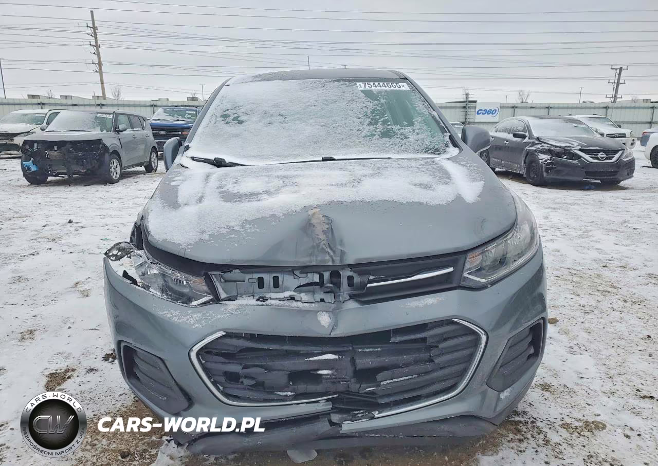 2020 Chevrolet Trax Ls VIN:3GNCJKSB1LL156759 - 5