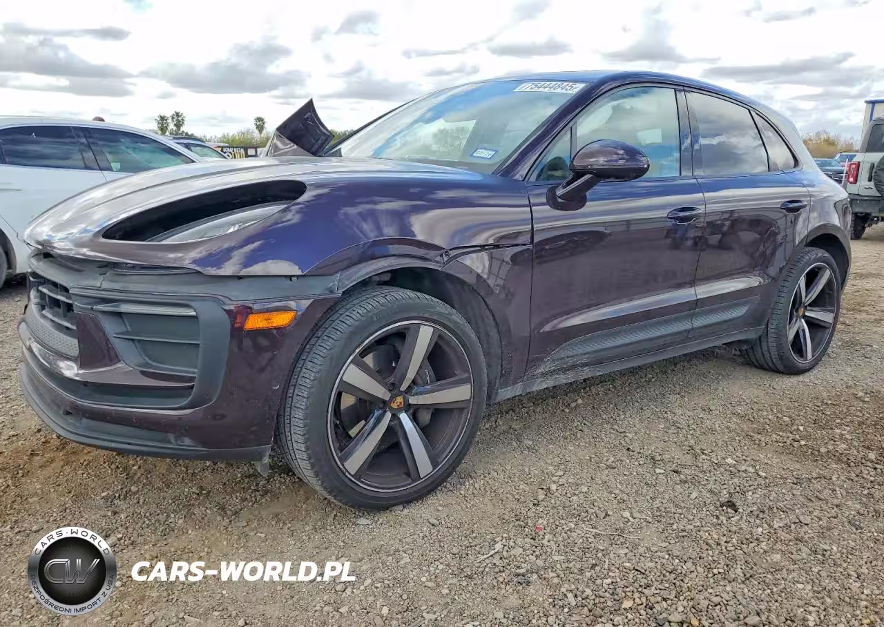 2024 Porsche Macan Base