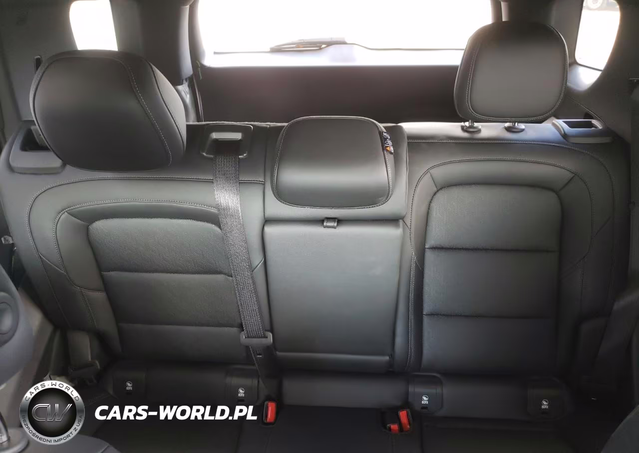 2025 Chevrolet Equinox Lt VIN:3GNAXPEG8SL325734 - 10