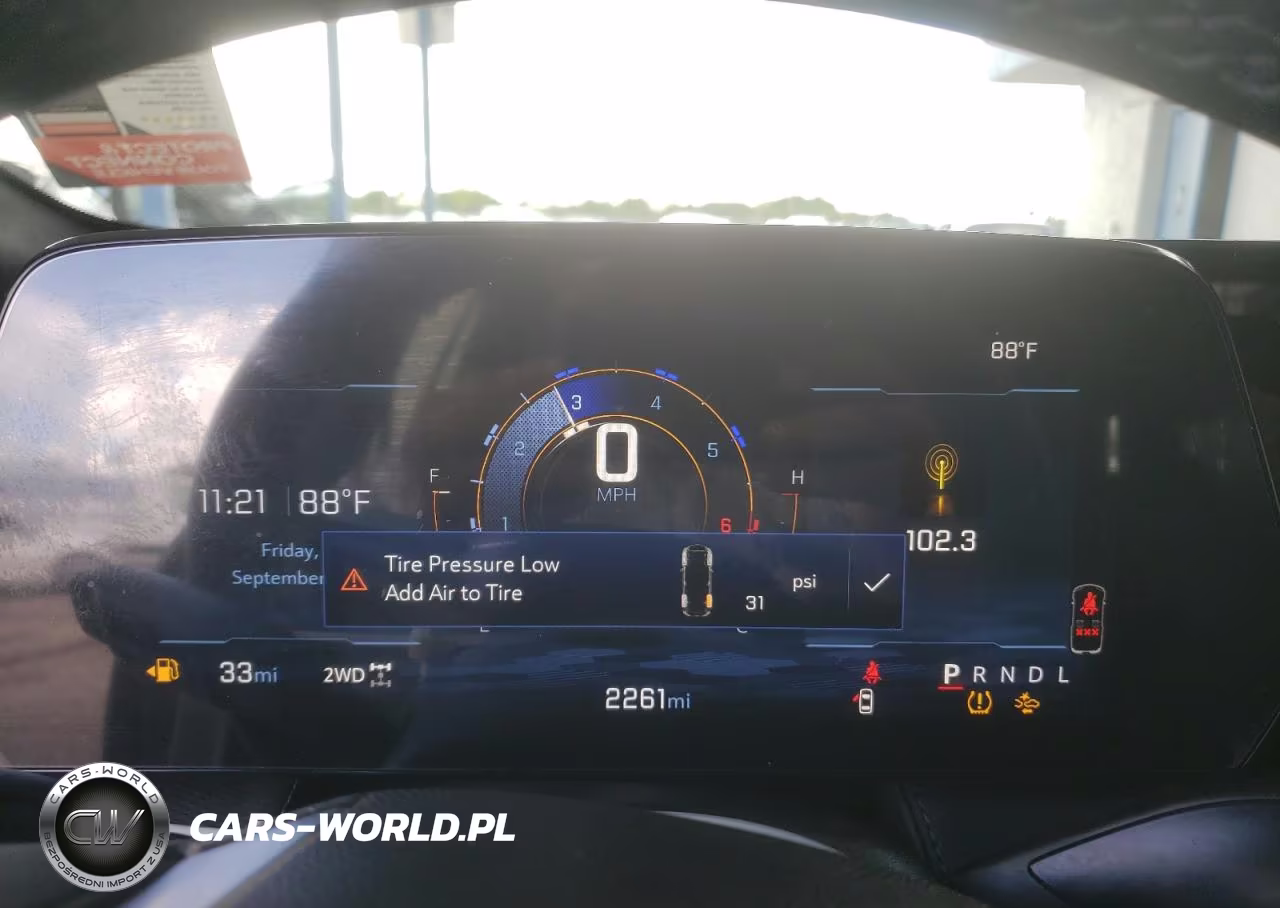2025 Chevrolet Equinox Lt VIN:3GNAXPEG8SL325734 - 9
