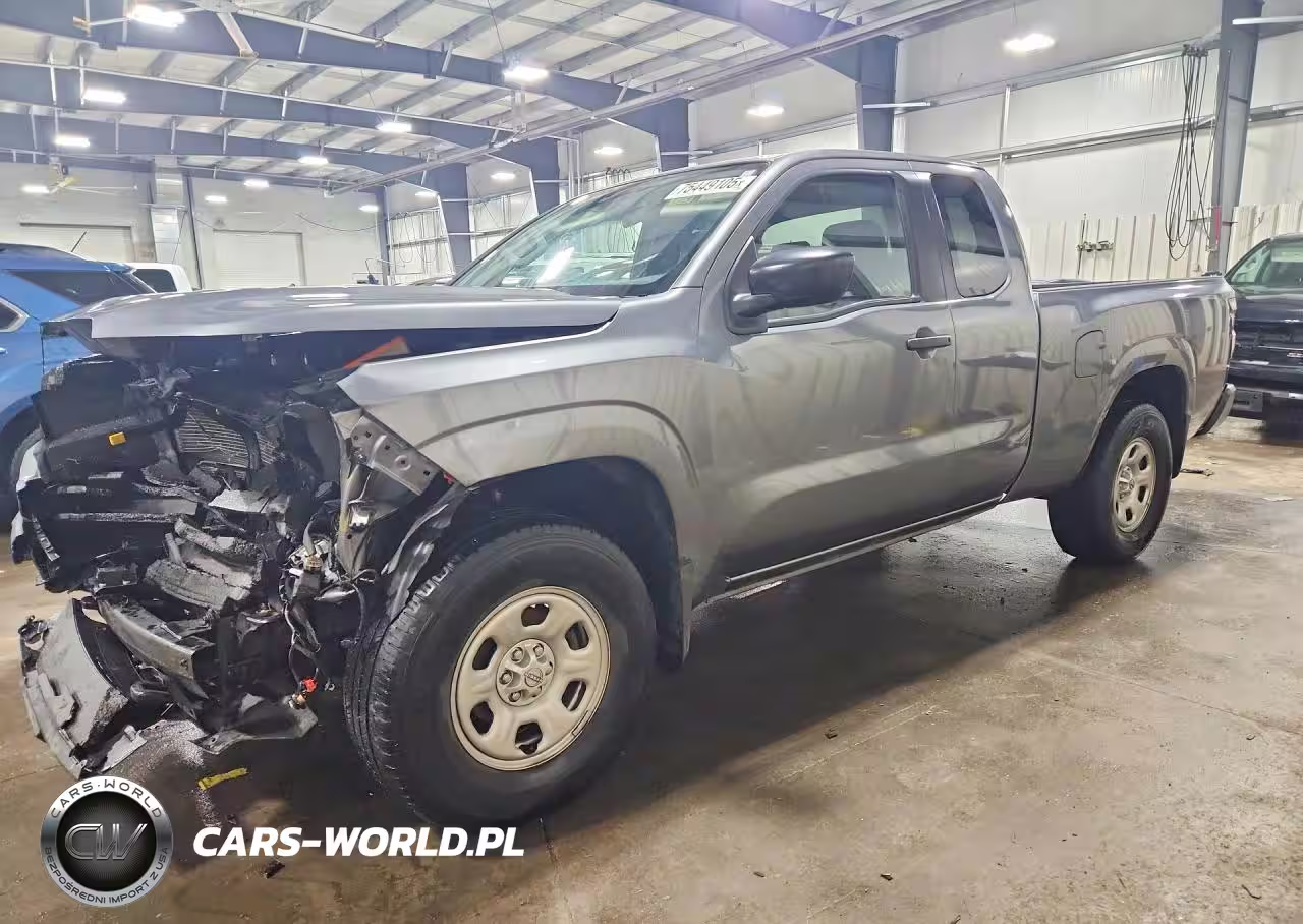 2022 Nissan Frontier S