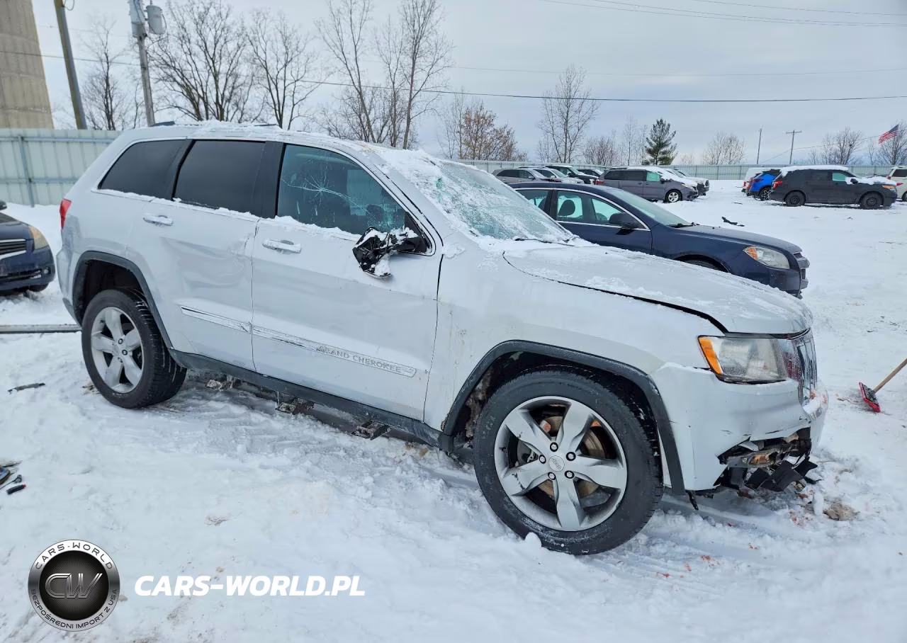 2012 Jeep Grand Cherokee Overland VIN:1C4RJFCT5CC274360 - 4