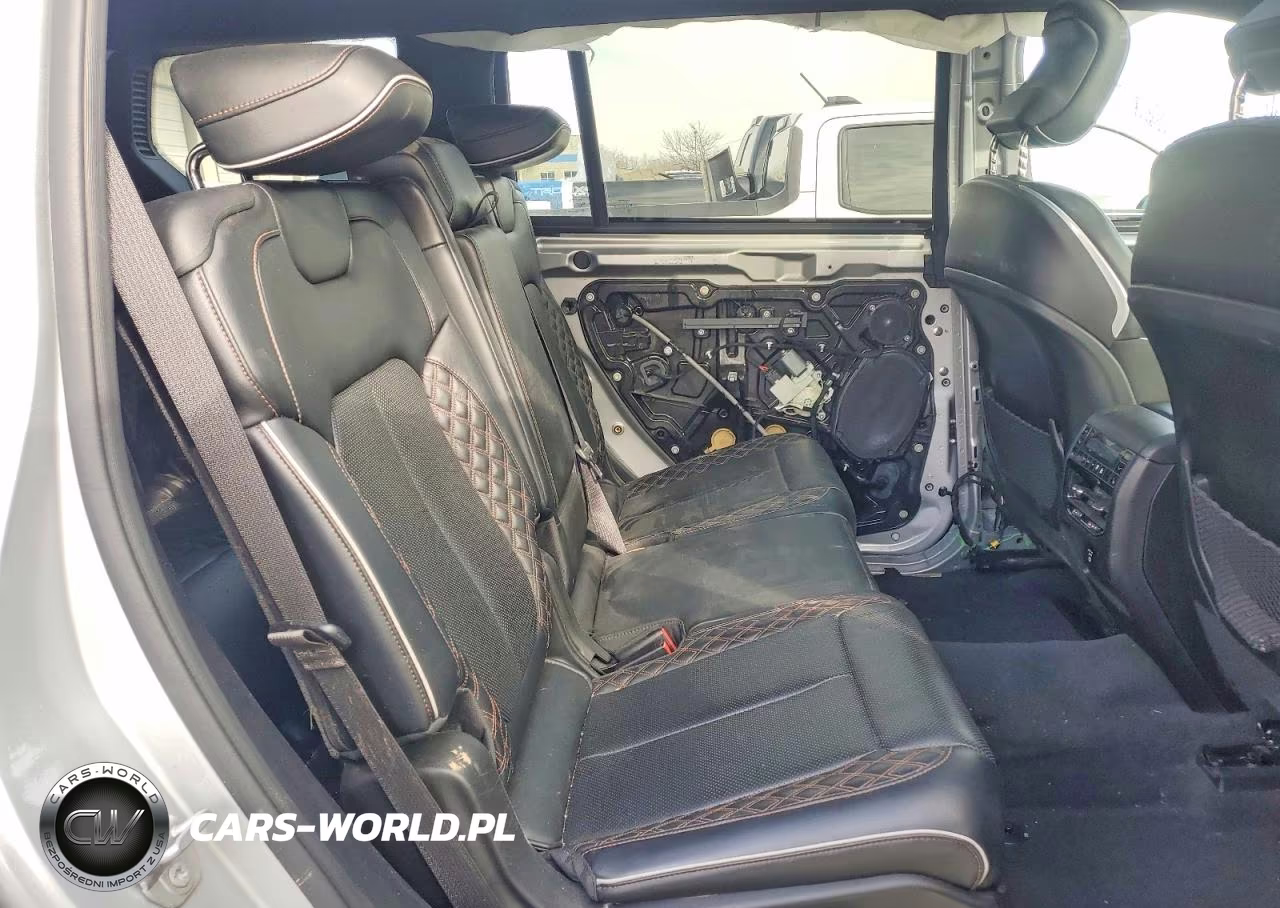 2021 Jeep Grand Cherokee L Summit VIN:1C4RJKEG2M8106771 - 11