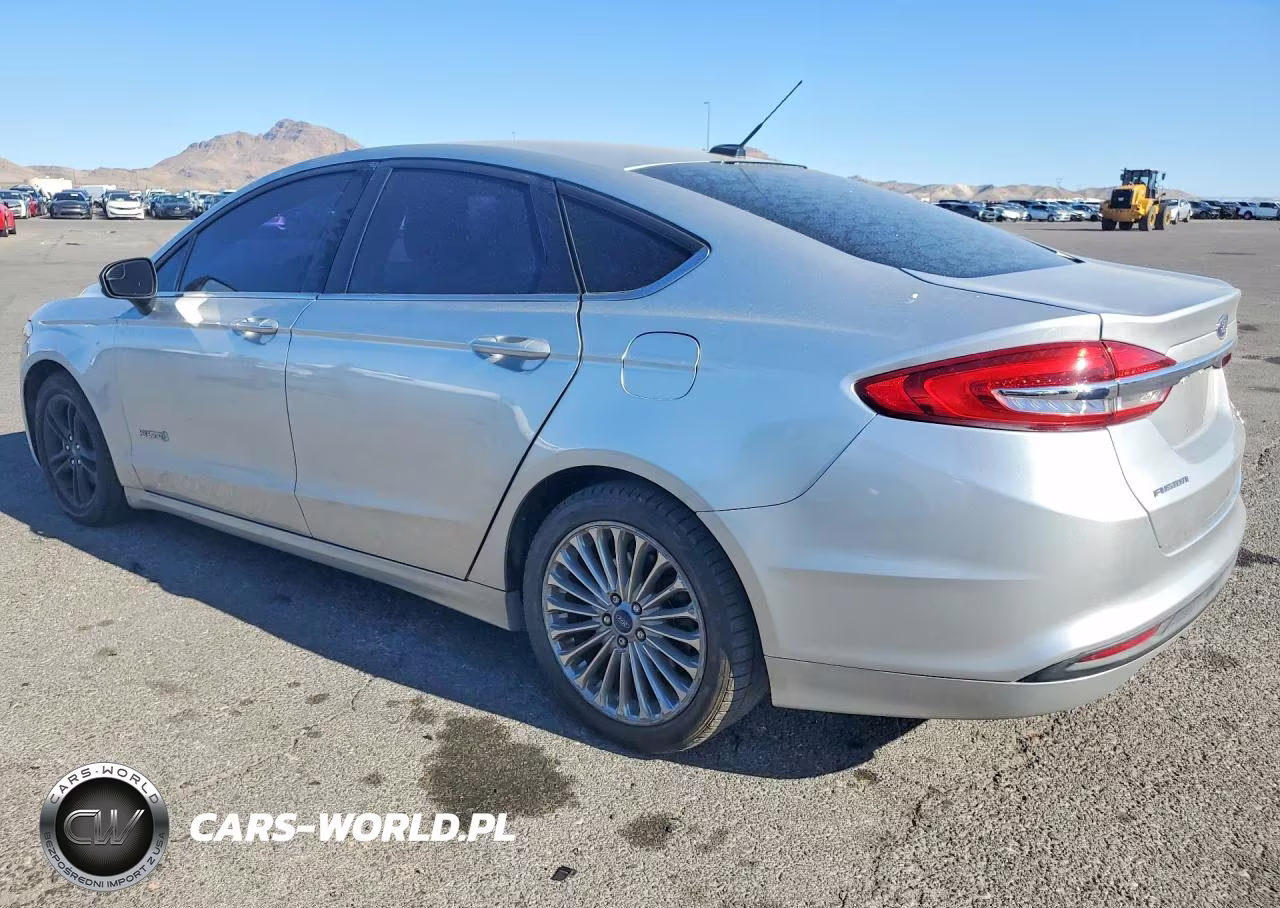 2018 Ford Fusion S Hybrid VIN:3FA6P0UU0JR242703 - 2