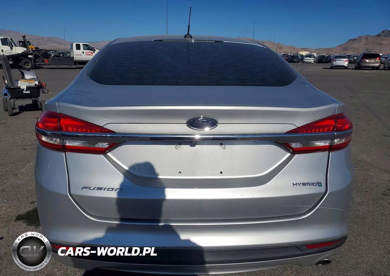 2018 Ford Fusion S Hybrid VIN:3FA6P0UU0JR242703 - 6