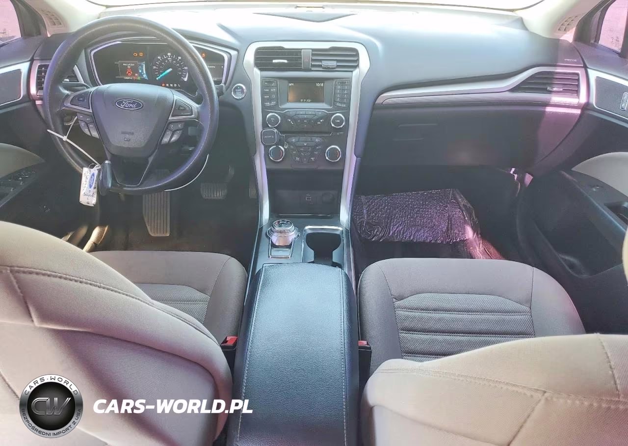 2018 Ford Fusion S Hybrid VIN:3FA6P0UU0JR242703 - 8