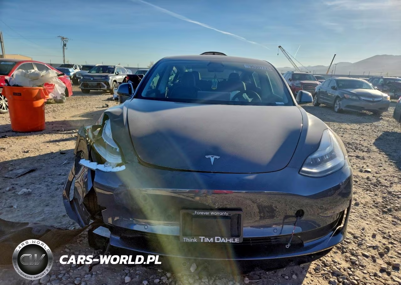 2021 Tesla Model 3 VIN:5YJ3E1EBXMF836727 - 5