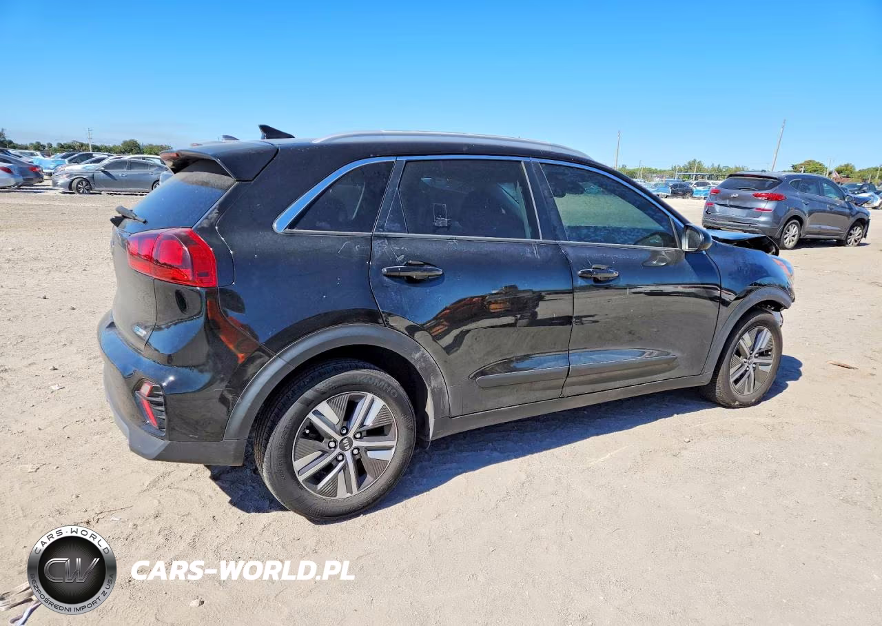 2020 Kia Niro Lxs VIN:KNDCB3LC0L5399093 - 3