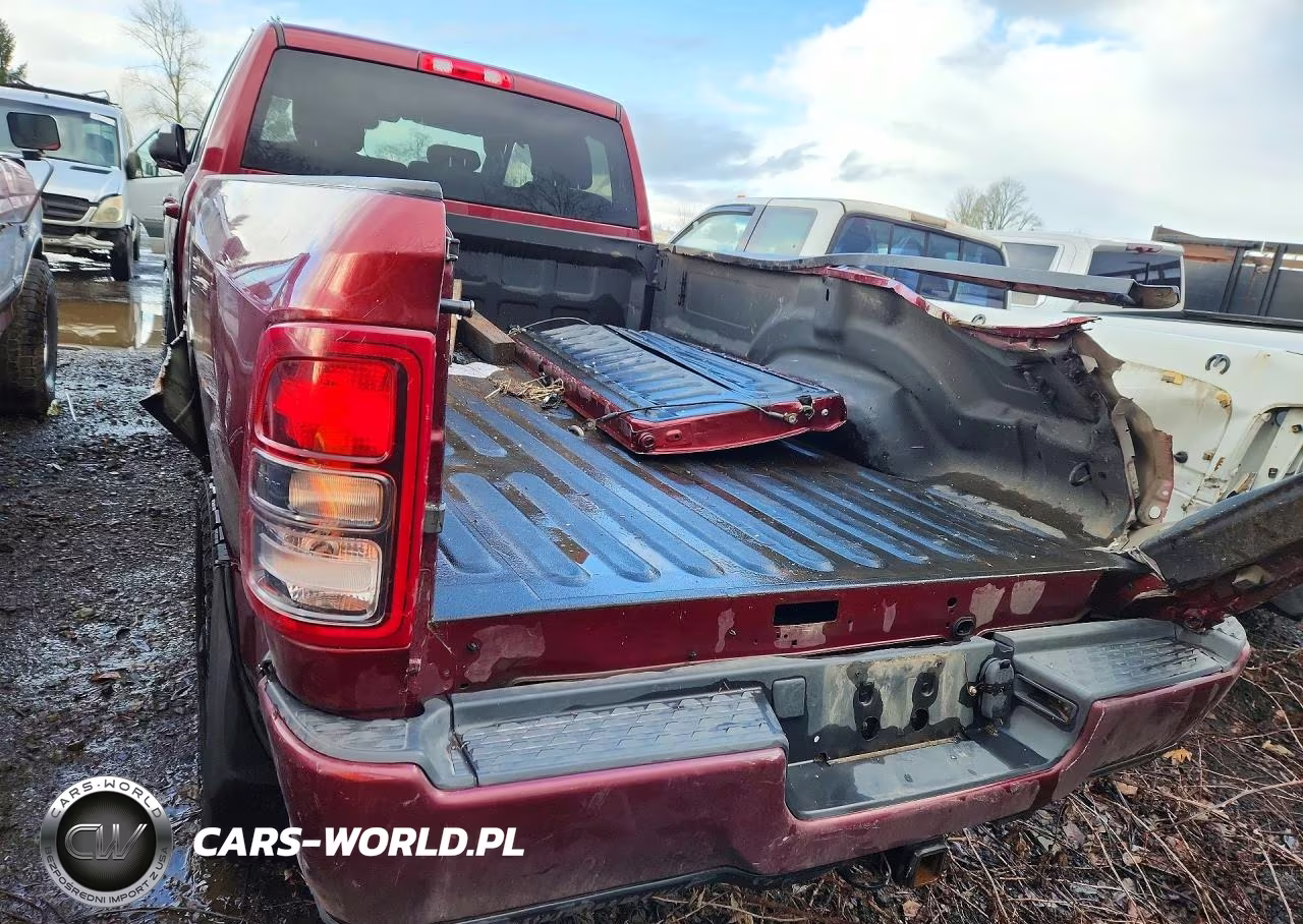 2022 Ram 3500 VIN:3C63R3HL4NG420258 - 6