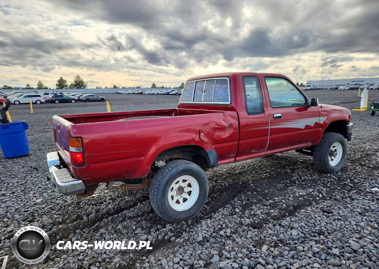 1992 Toyota Pickup Deluxe VIN:JT4RN13P5N6039484 - 3