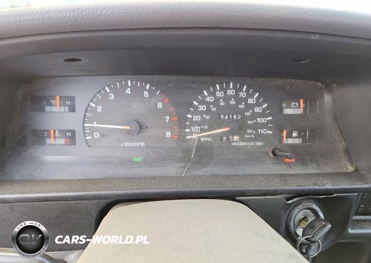 1992 Toyota Pickup Deluxe VIN:JT4RN13P5N6039484 - 9