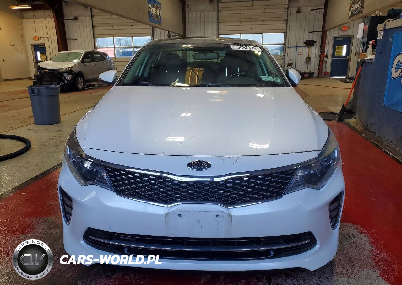 2018 Kia Optima Lx VIN:5XXGT4L39JG246953 - 5
