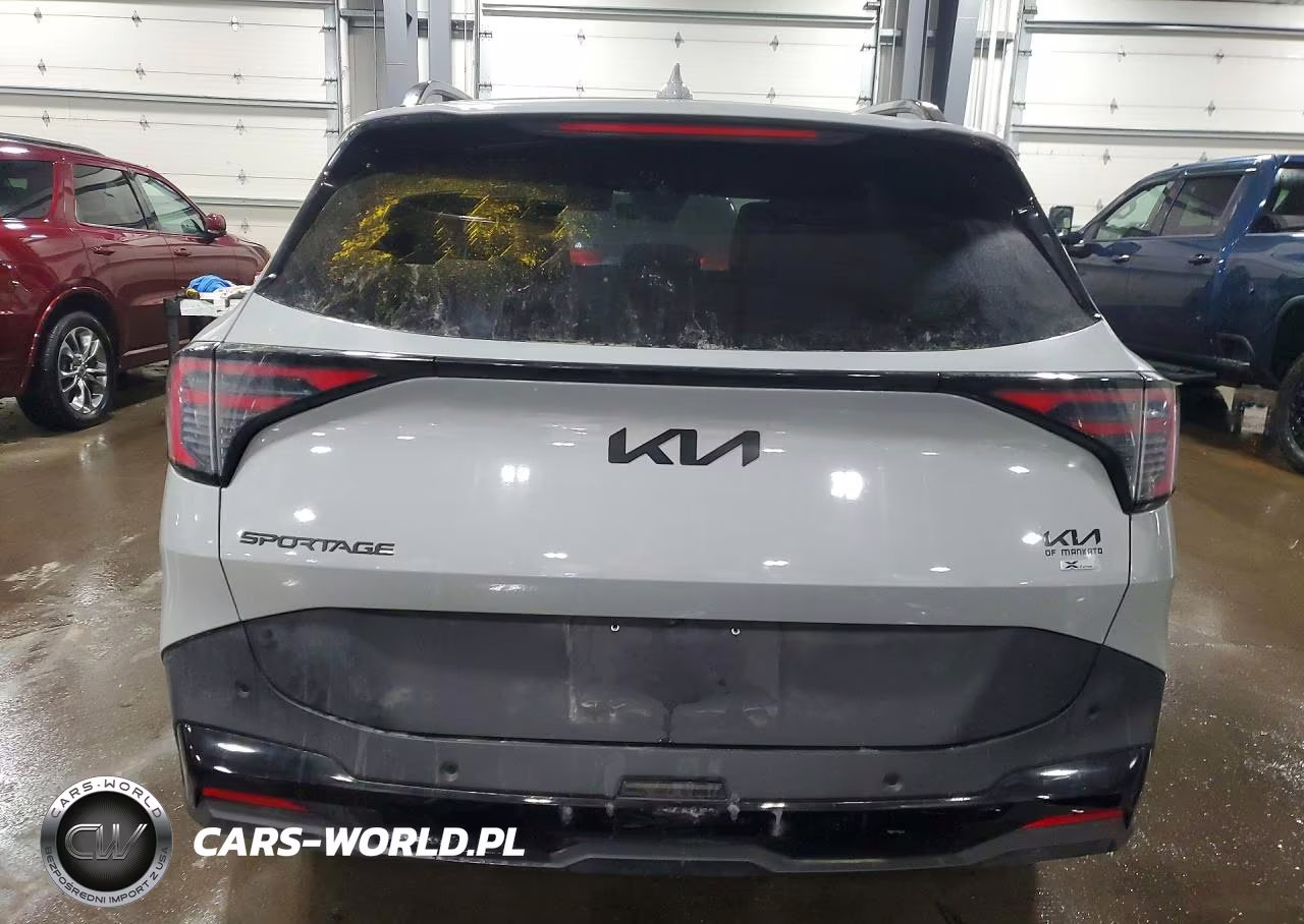 2026 Kia Sportage X Line VIN:5XYK6CDF0TG334602 - 6