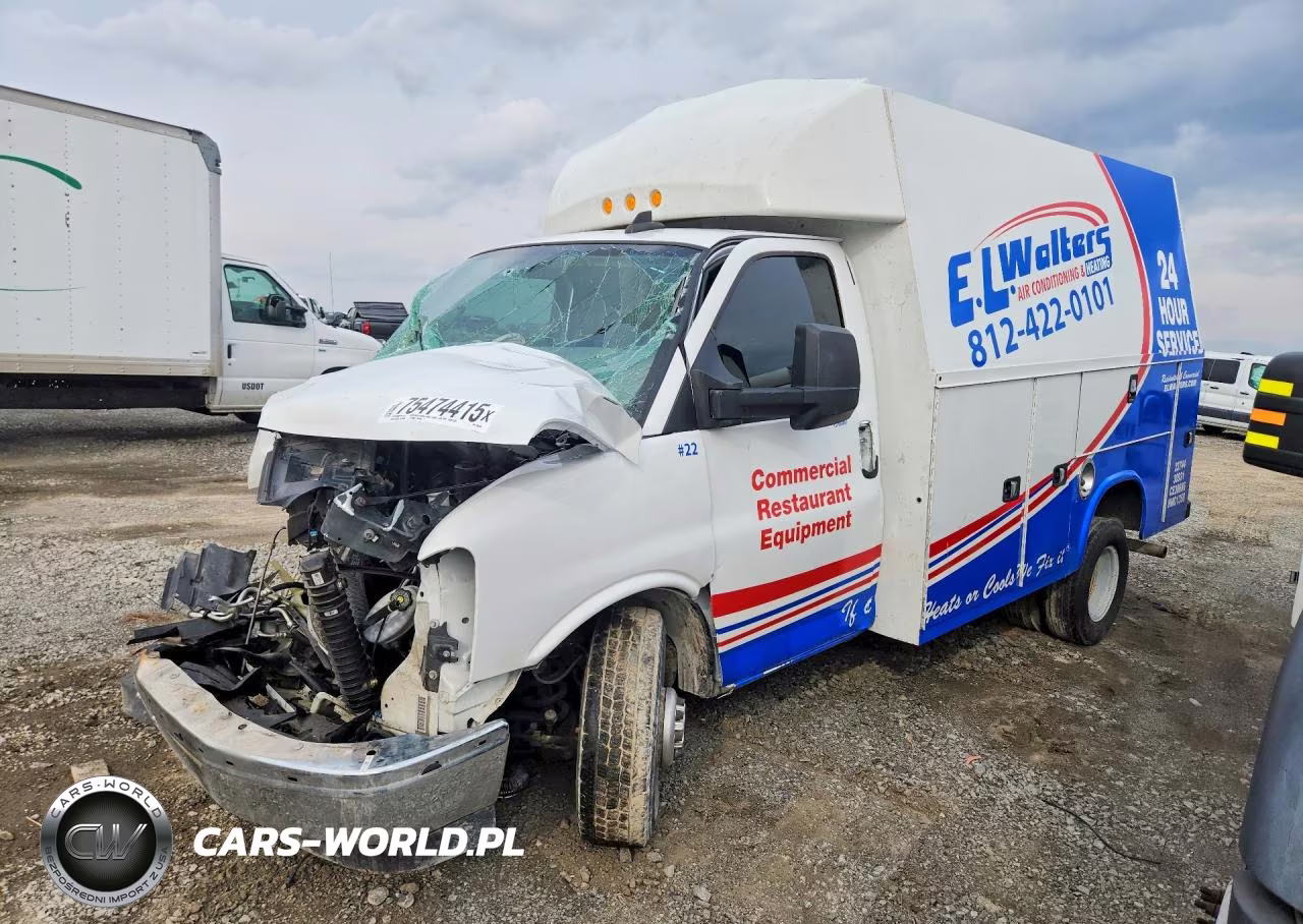 2021 Chev Express G3500