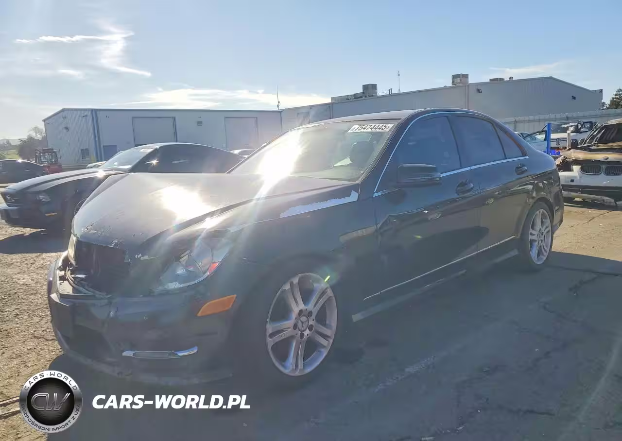 2013 Mercedes-Benz C 250