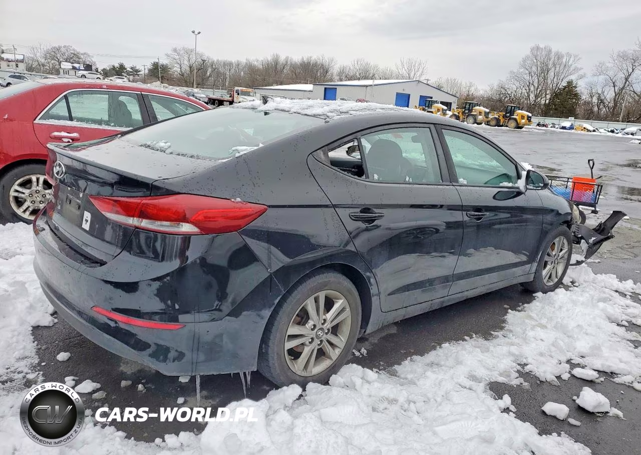 2018 Hyundai Elantra Sel VIN:KMHD84LF5JU465977 - 3