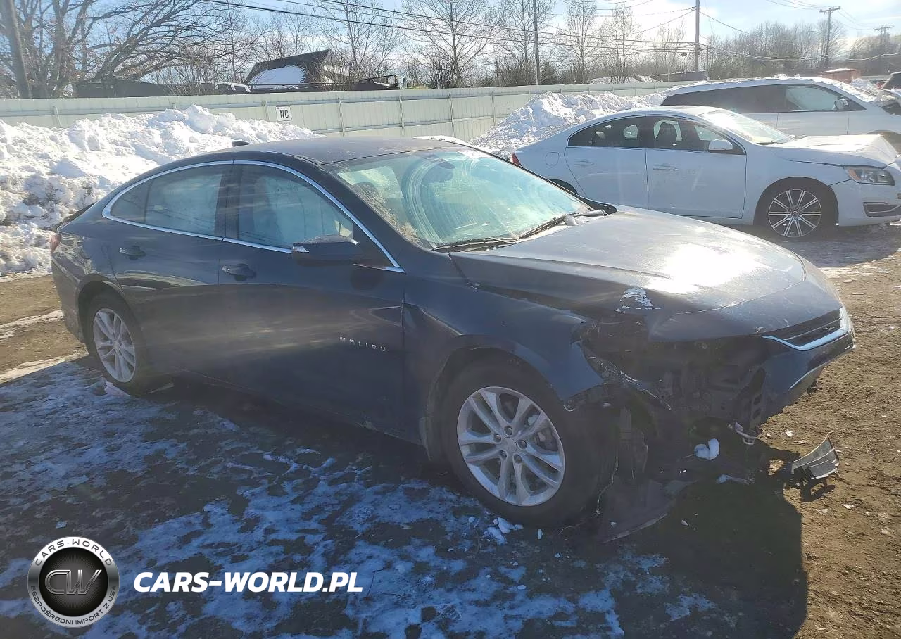 2017 Chevrolet Malibu Lt VIN:1G1ZE5ST1HF220553 - 4