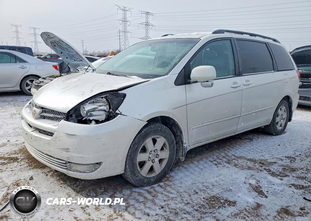 2004 Toyota Sienna