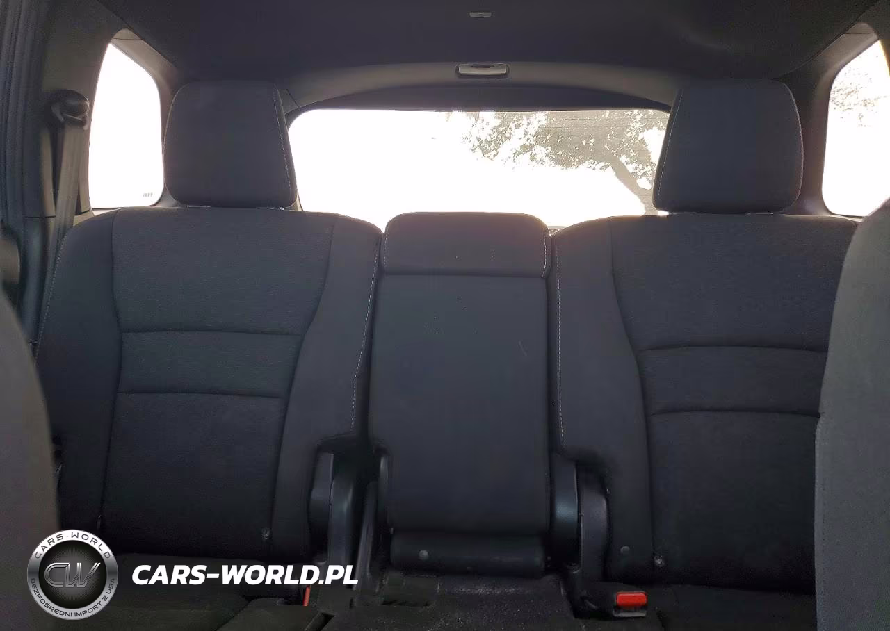2019 Honda Passport Sport VIN:5FNYF7H27KB007077 - 10