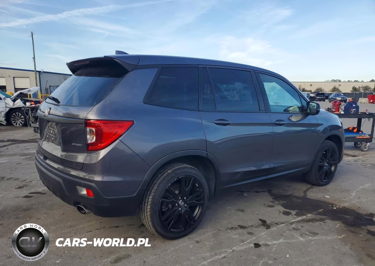 2019 Honda Passport Sport VIN:5FNYF7H27KB007077 - 3