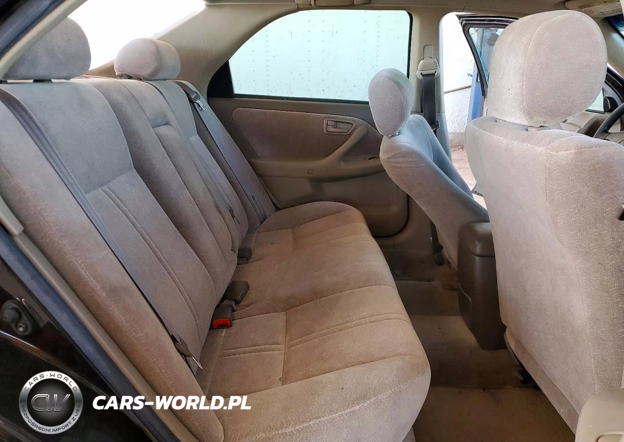 1999 Toyota Camry Le VIN:JT2BG28K9X0309717 - 10