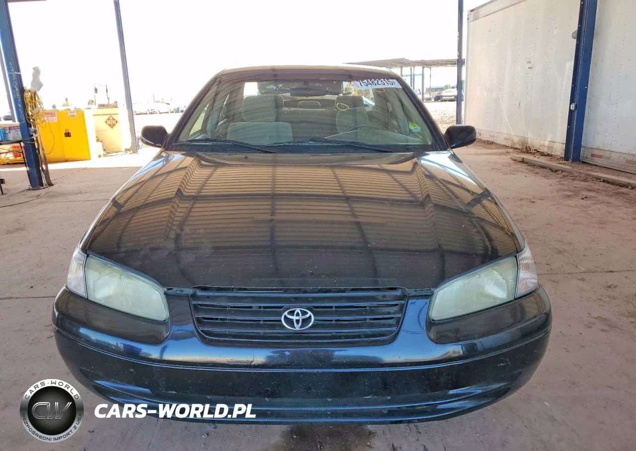 1999 Toyota Camry Le VIN:JT2BG28K9X0309717 - 5