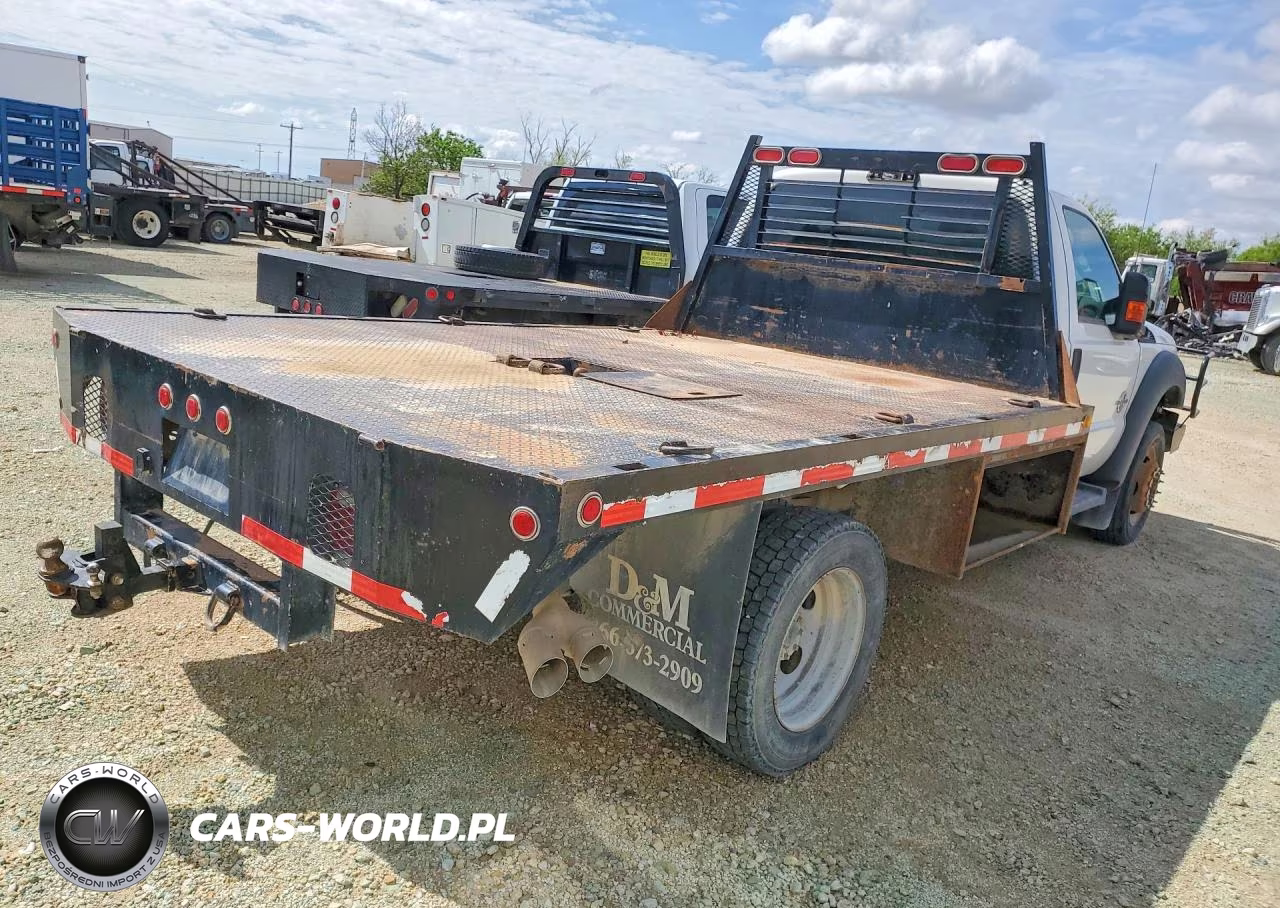 2014 Ford F550 Super Duty Flatbed Truck VIN:1FDUF5HT2EEB50337 - 3