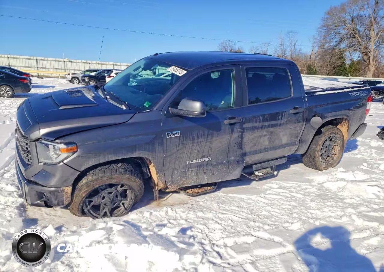 2018 Toyota Tundra Crewmax Sr5