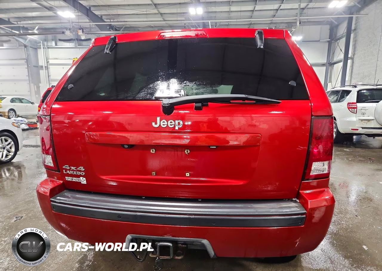 2010 Jeep Grand Cherokee Laredo VIN:1J4PR4GK5AC152207 - 6