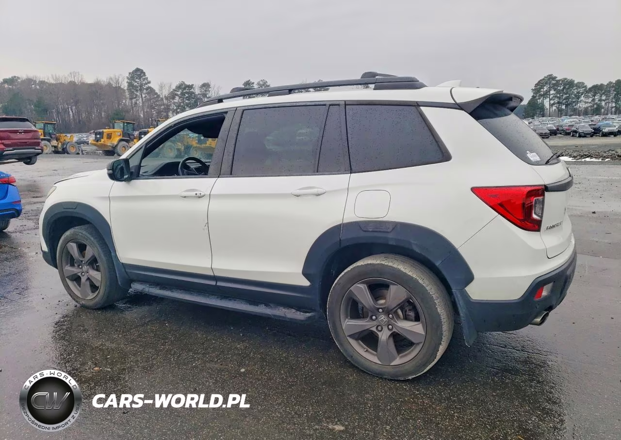 2020 Honda Passport Touring VIN:5FNYF8H99LB000930 - 2