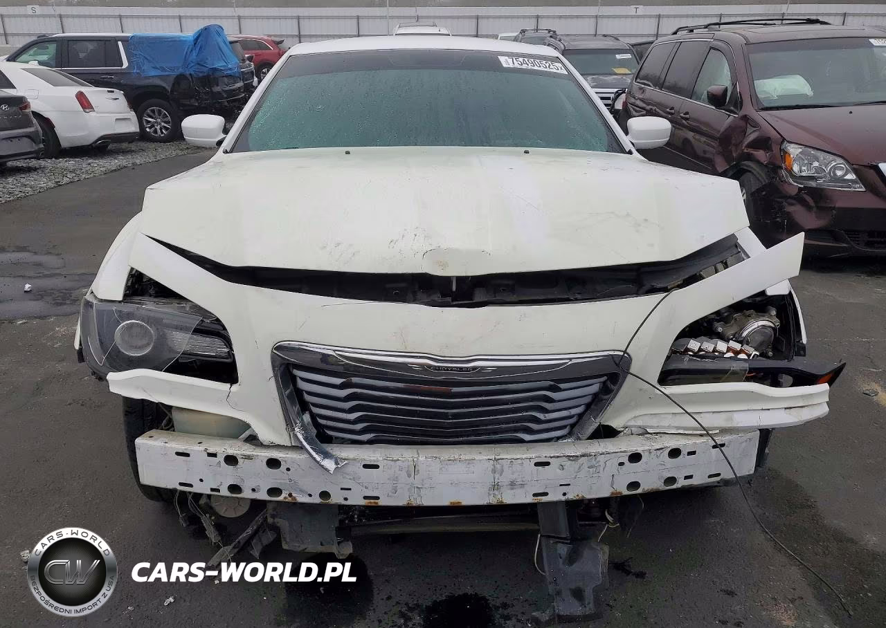 2012 Chrysler 300 S VIN:2C3CCABG1CH313311 - 5