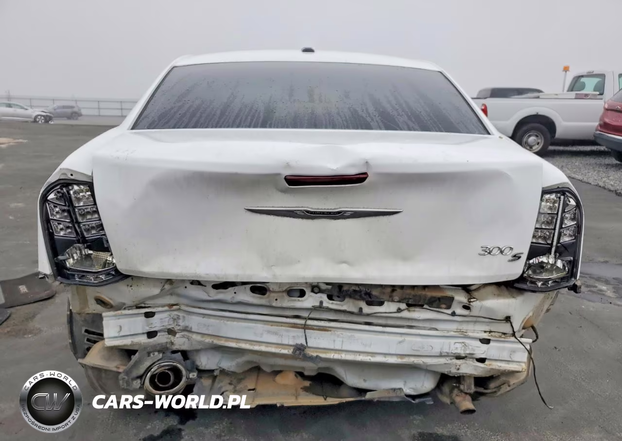 2012 Chrysler 300 S VIN:2C3CCABG1CH313311 - 6