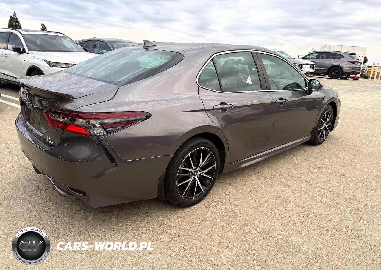 2024 Toyota Camry Hybrid Se VIN:4T1S31AK7RU073051 - 4