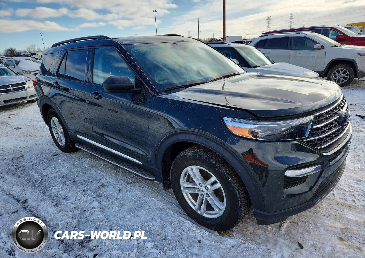 2022 Ford Explorer Xlt VIN:1FMSK8DH9NGC04100 - 4