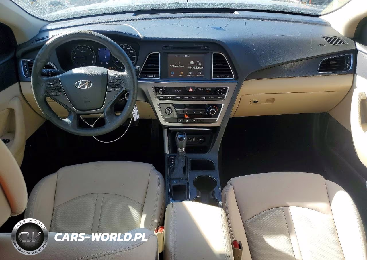 2016 Hyundai Sonata Sport VIN:5NPE34AF3GH411218 - 8