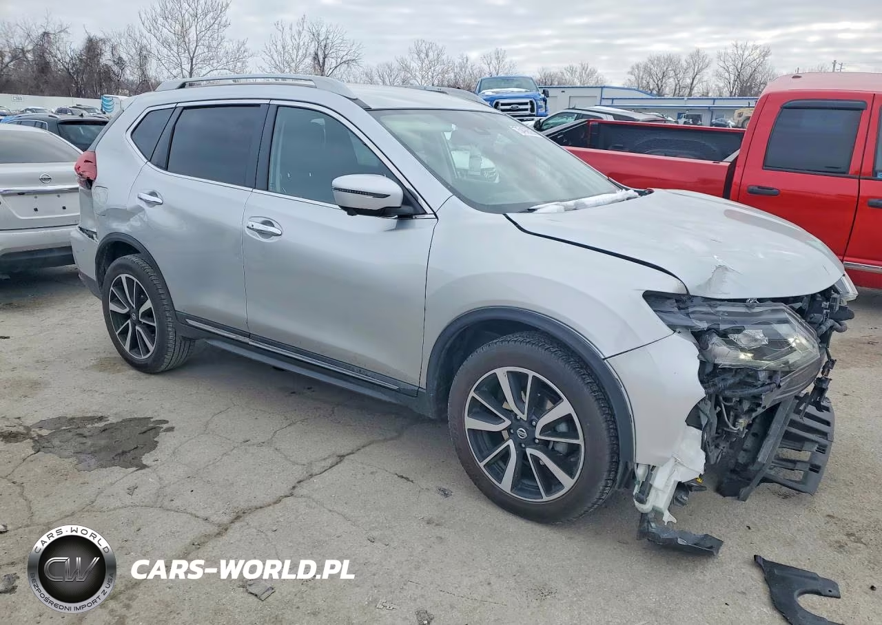 2019 Nissan Rogue S VIN:5N1AT2MV4KC823203 - 4