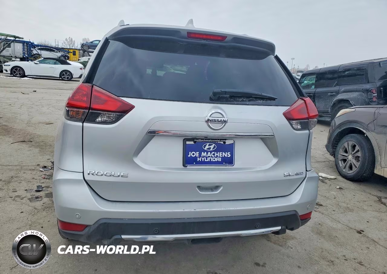 2019 Nissan Rogue S VIN:5N1AT2MV4KC823203 - 6