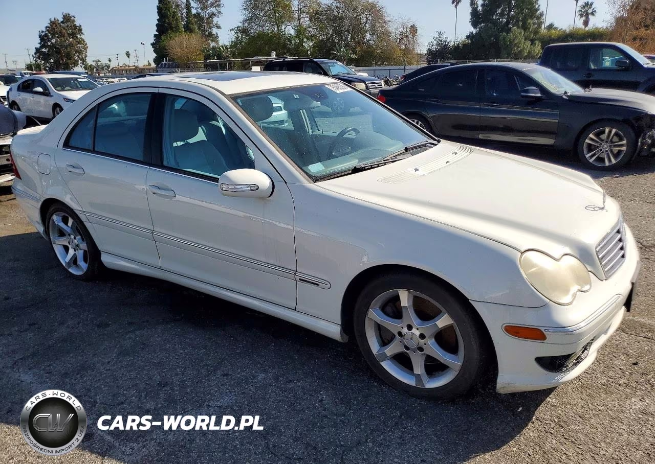 2007 Mercedes-Benz C 230 VIN:WDBRF52H37F909152 - 4