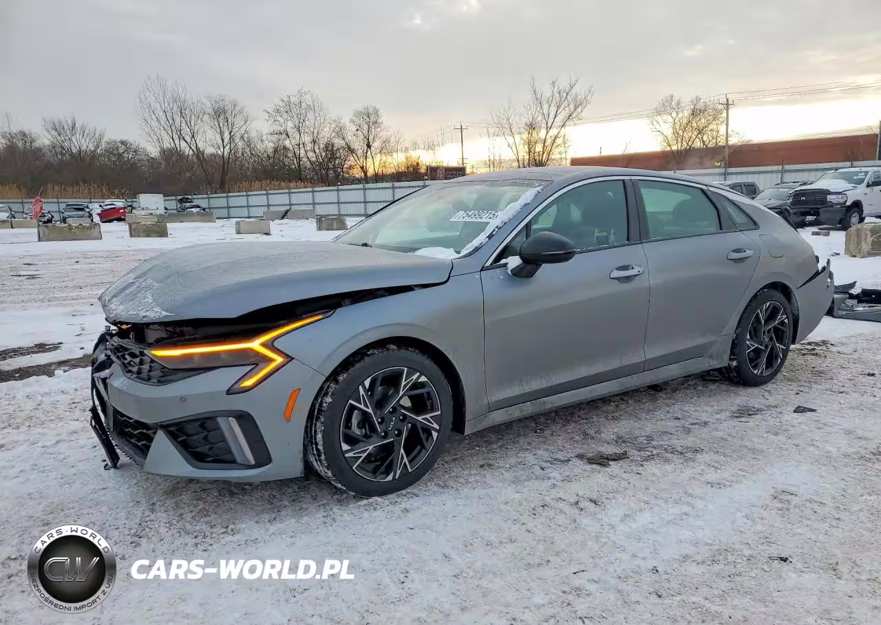 2025 Kia K5