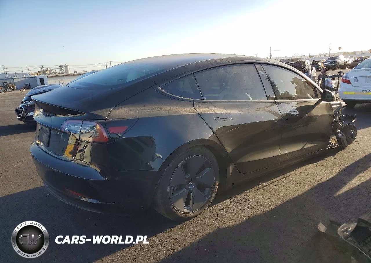 2023 Tesla Model 3 VIN:5YJ3E1EA3PF675763 - 3