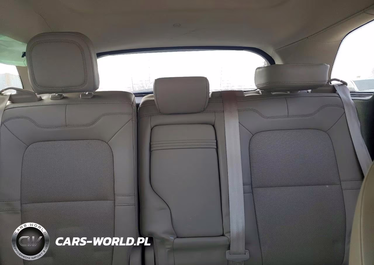 2020 Lincoln Corsair VIN:5LMCJ1C93LUL28237 - 10