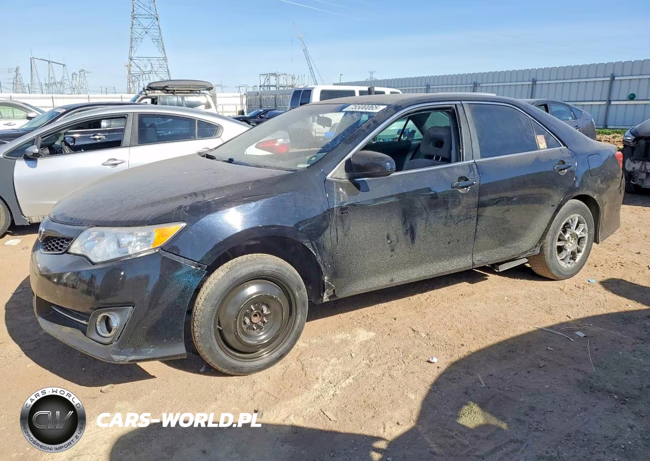 2012 Toyota Camry Base – zdjęcie 1 z 12