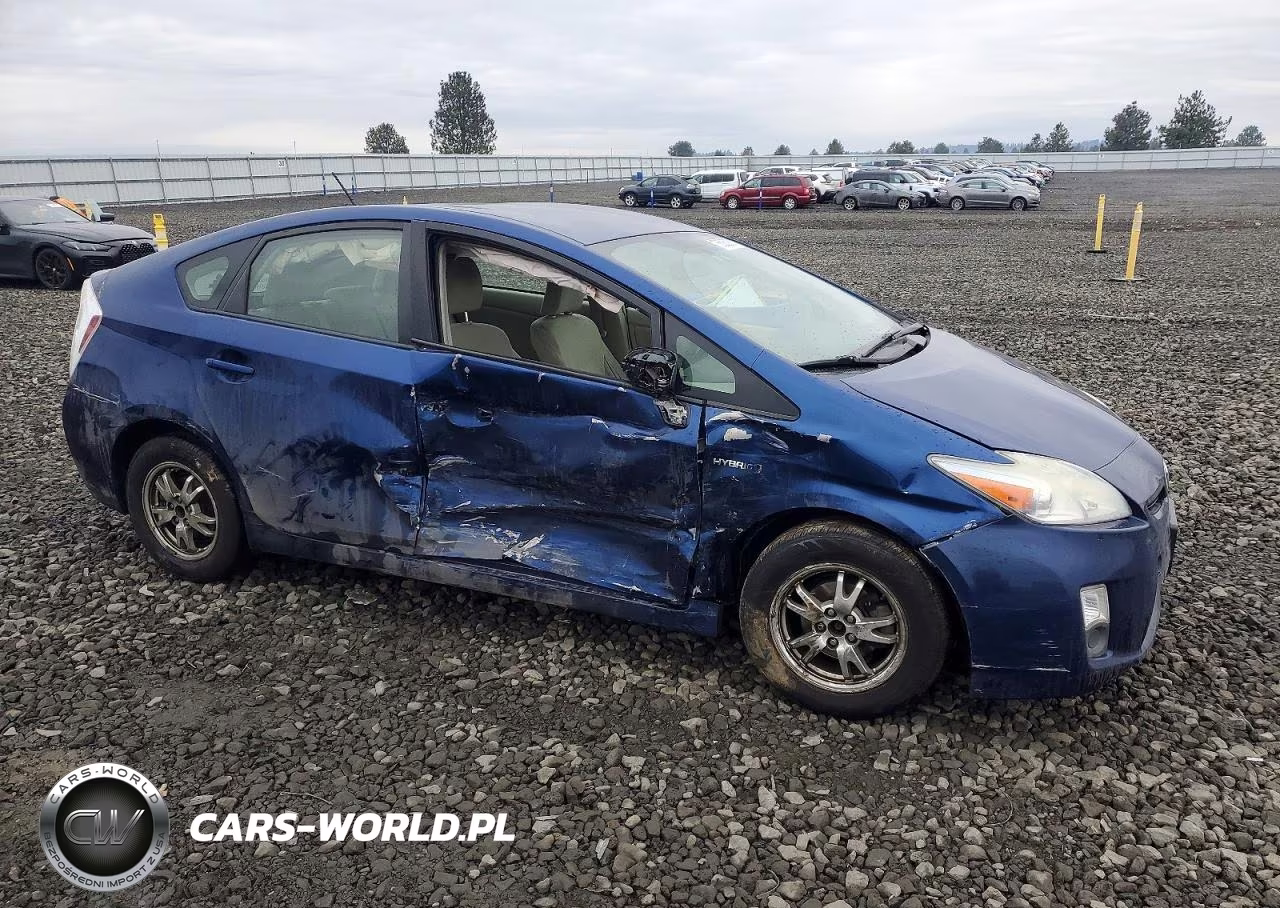 2010 Toyota Prius VIN:JTDKN3DU6A1101435 - 4